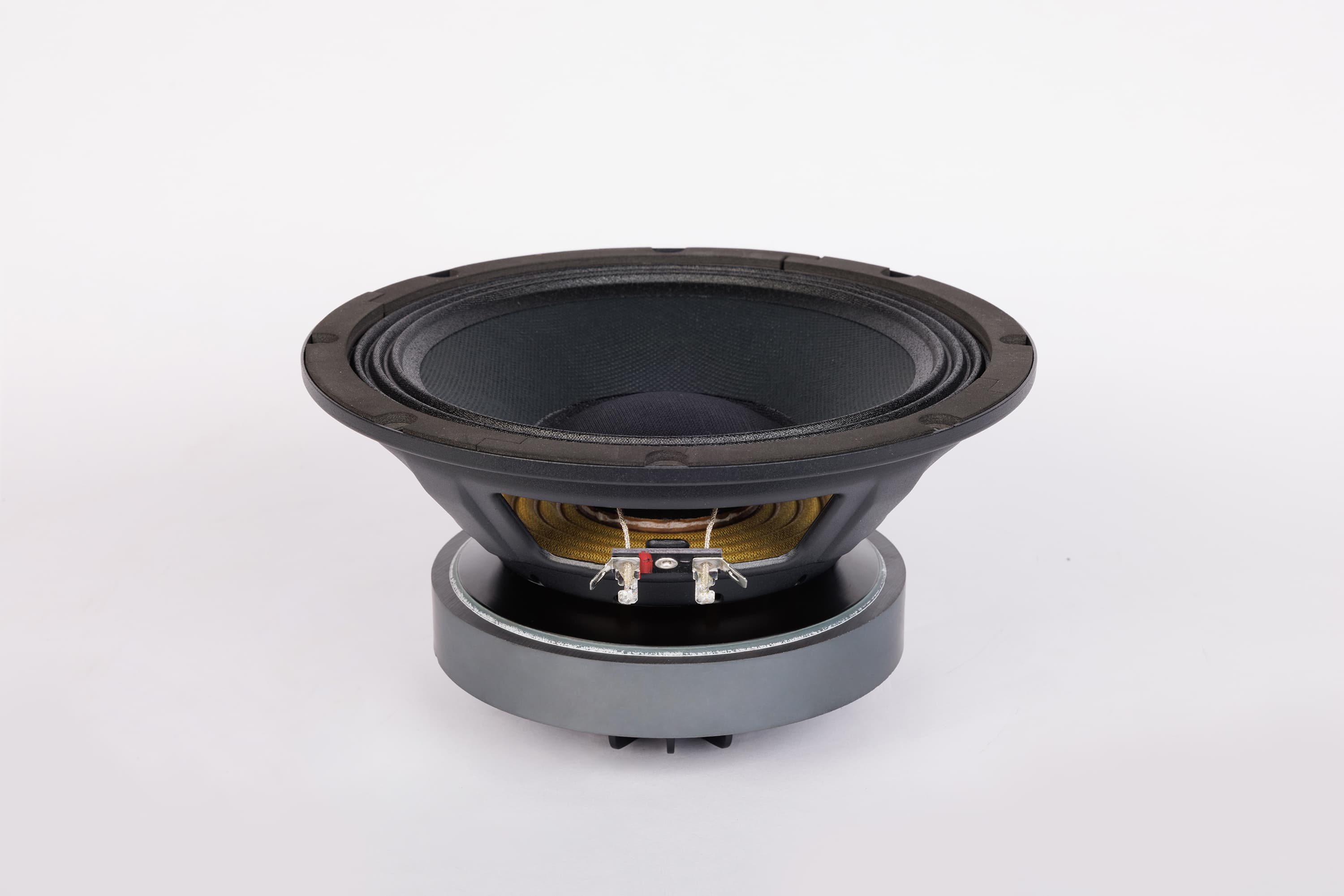 Lavoce CSF082.00K 8 inch 8 ohm loudspeaker driver view 3