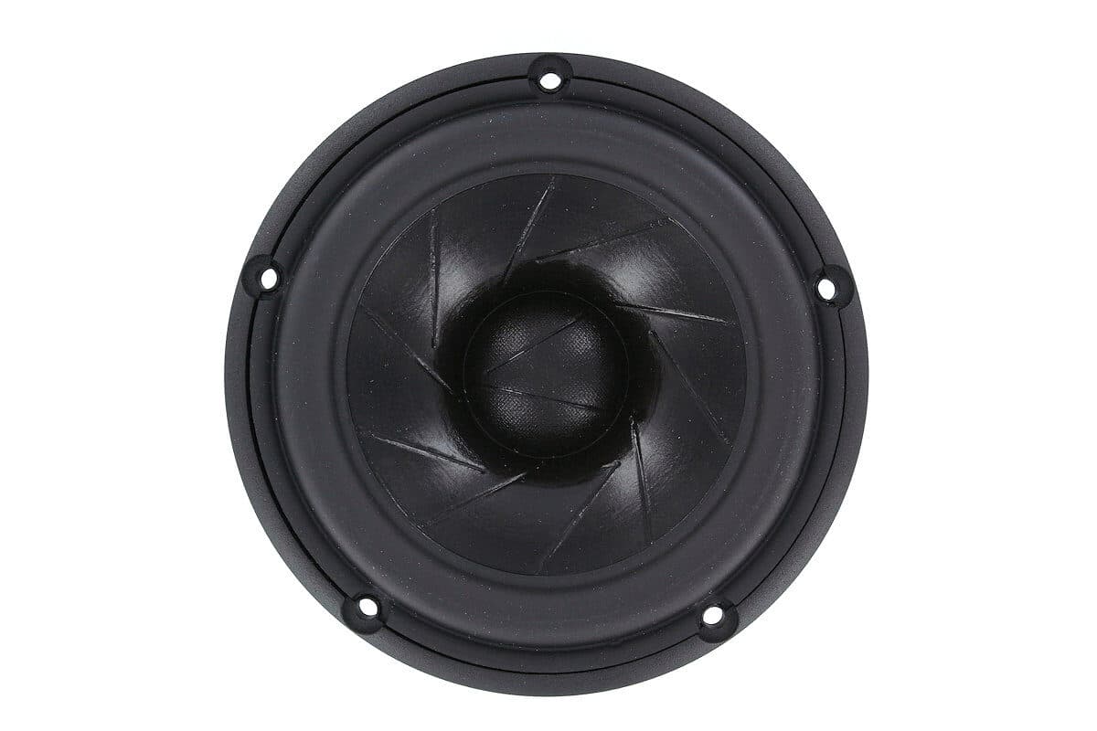 Scanspeak 15W/8530K00 6 inch 8 ohm loudspeaker driver view 2